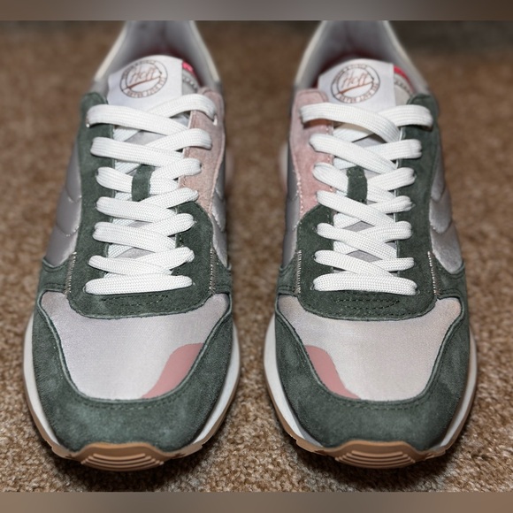 Hoff Shoes - New HOFF Women's Syracuse Colorblock Suede Sneakers Size 9